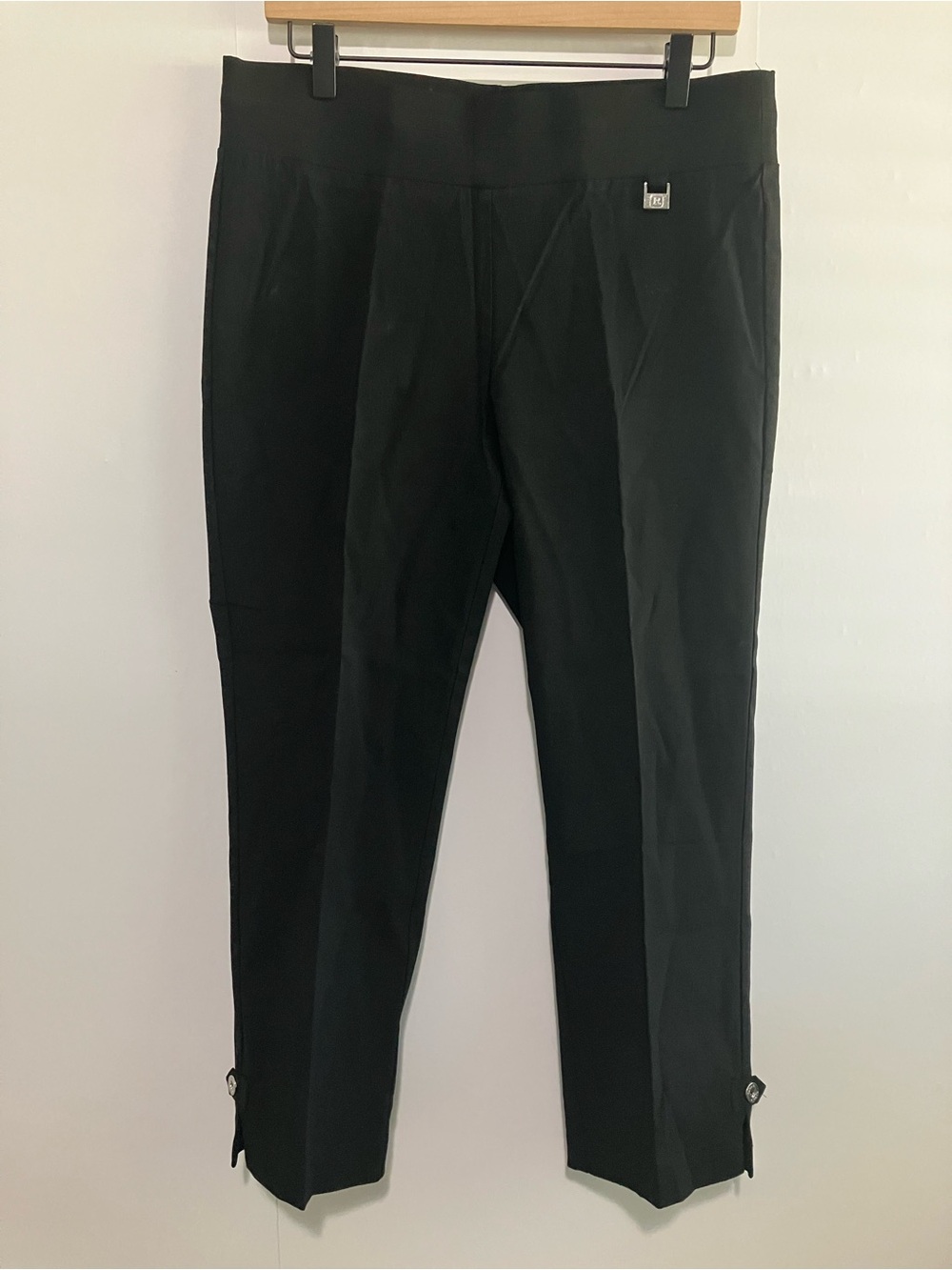 Rafaella Black Cropped Pants Size 12